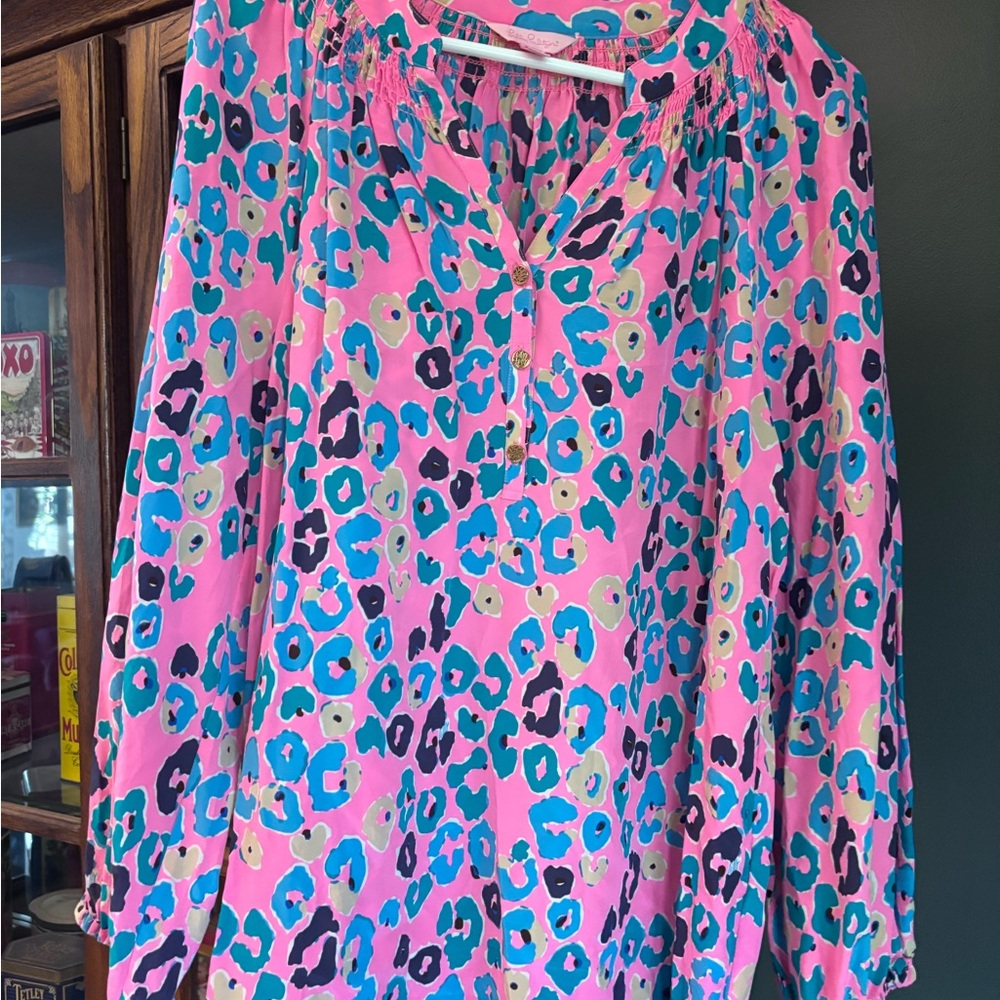 Lilly Pulitzer Elsa Silk Top “Paws Off” size Large